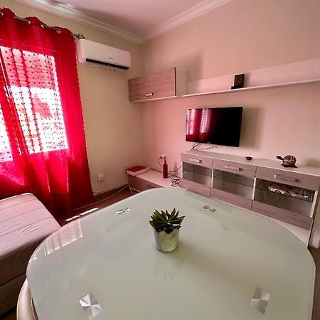 Precioso Apartamento 3 Dormitorios, Aire Acondicionado Menos 10 Min A Pie Feria Jerez De La Frontera Eksteriør bilde