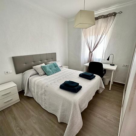 Precioso Apartamento 3 Dormitorios, Aire Acondicionado Menos 10 Min A Pie Feria Jerez De La Frontera Eksteriør bilde