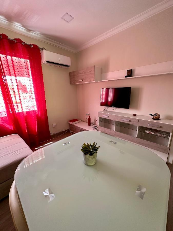 Precioso Apartamento 3 Dormitorios, Aire Acondicionado Menos 10 Min A Pie Feria Jerez De La Frontera Eksteriør bilde